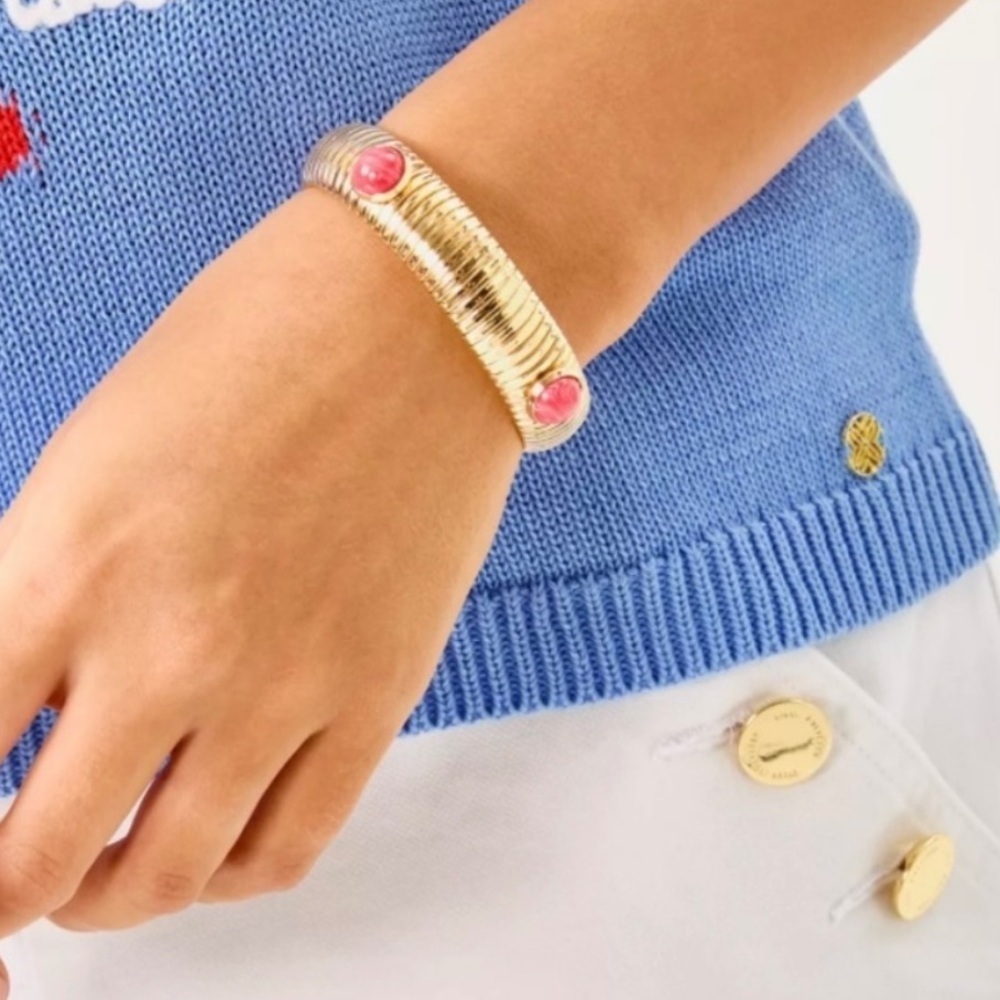NWT Lilly Pulitzer Gold Bracelet with Pink Highlights - Picture 2 of 3